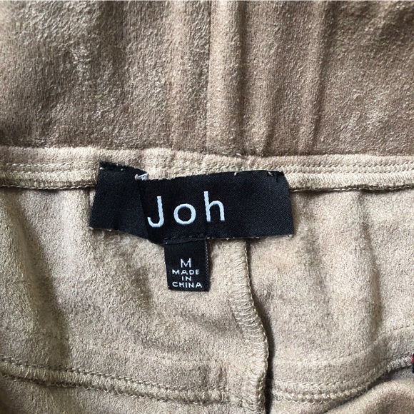 Joh Beige Suede Pants with Floral Lined Pockets - Size M - elastic waistband - Picture 6 of 7